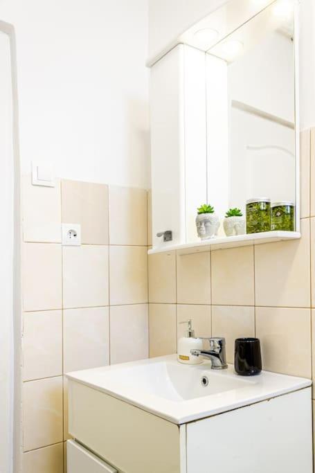 Cosy Nest M&N Condos Bukurešť Exteriér fotografie